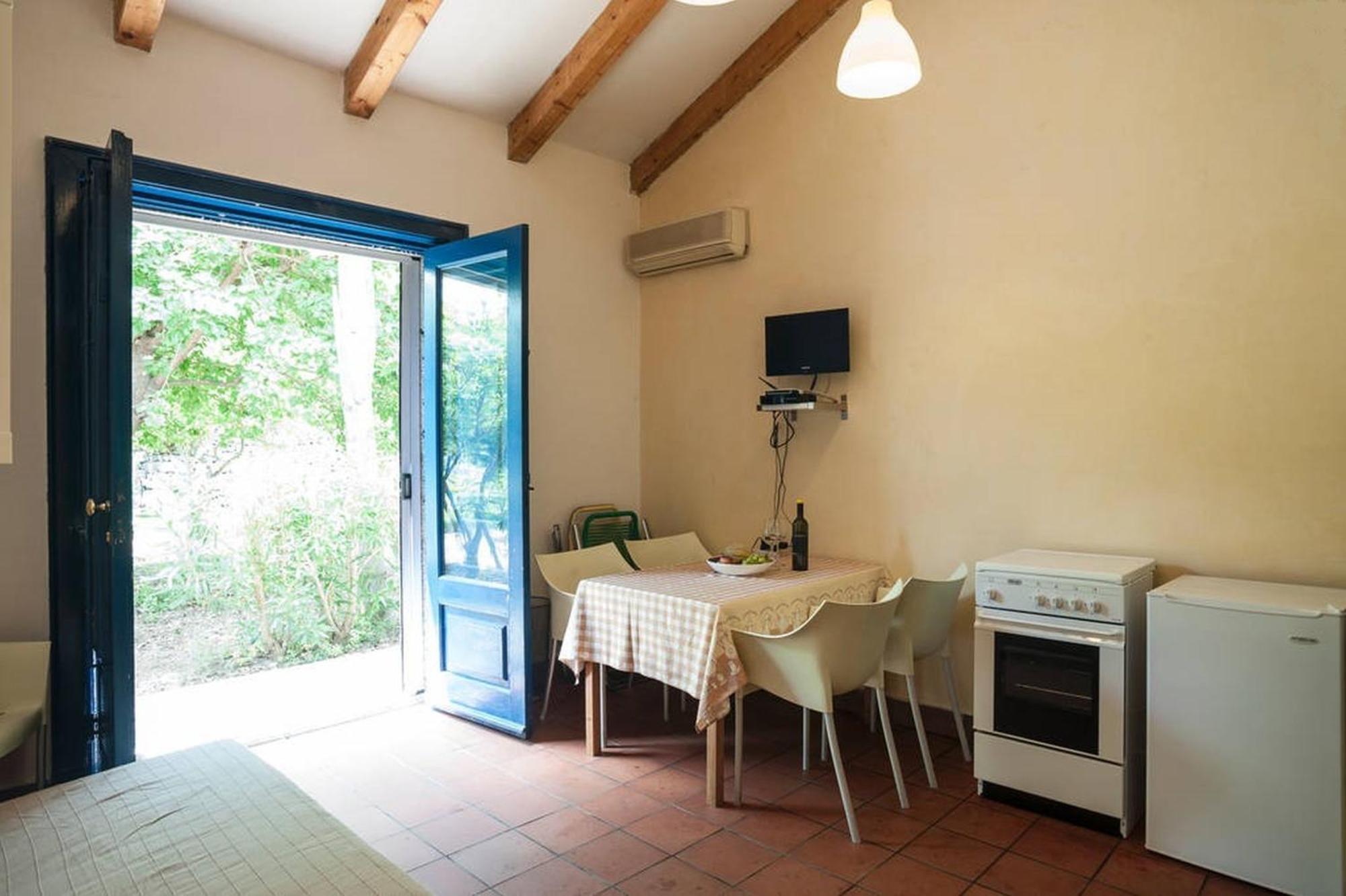 Come In Sicily La Pietra Monaca Apartamento Acireale Quarto foto